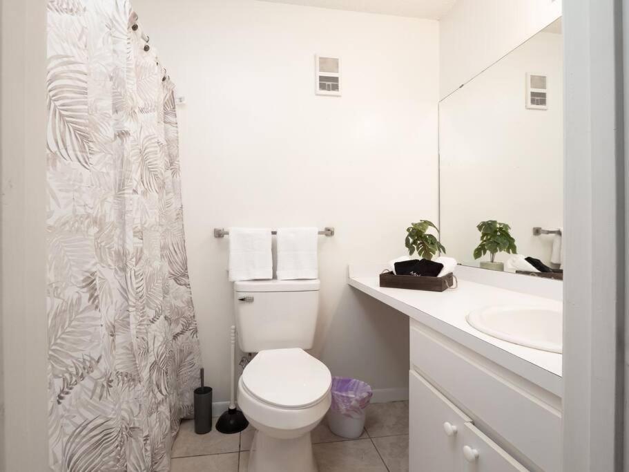 Spacious Condo Mins To Shands, University, & Downtown! Gainesville Ngoại thất bức ảnh