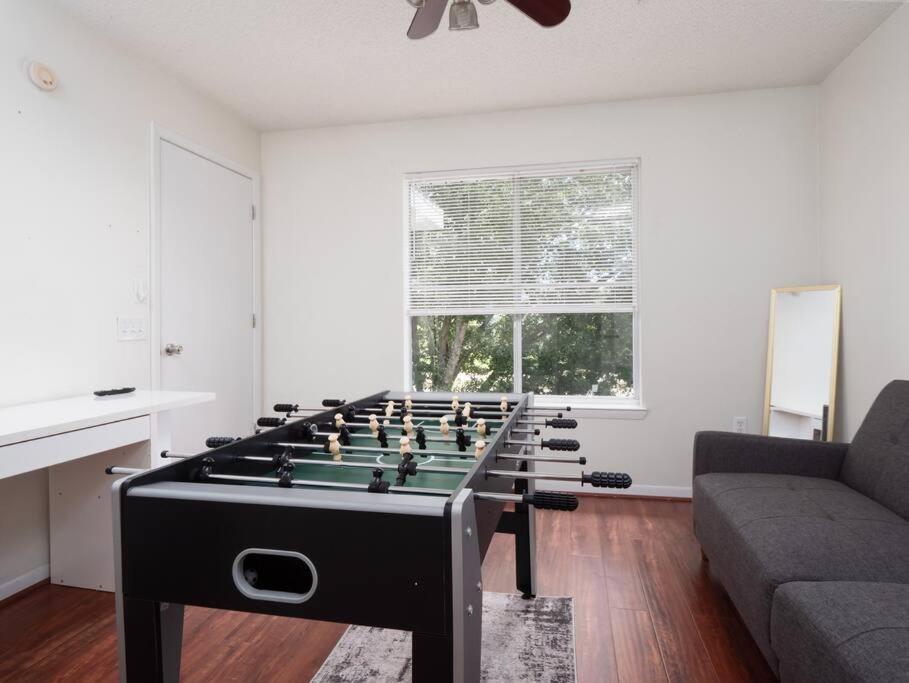Spacious Condo Mins To Shands, University, & Downtown! Gainesville Ngoại thất bức ảnh