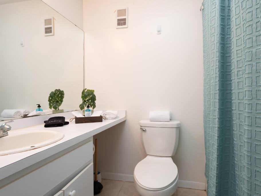 Spacious Condo Mins To Shands, University, & Downtown! Gainesville Ngoại thất bức ảnh