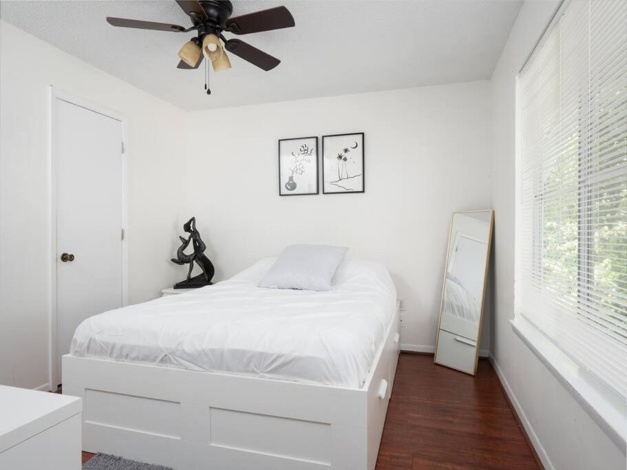 Spacious Condo Mins To Shands, University, & Downtown! Gainesville Ngoại thất bức ảnh