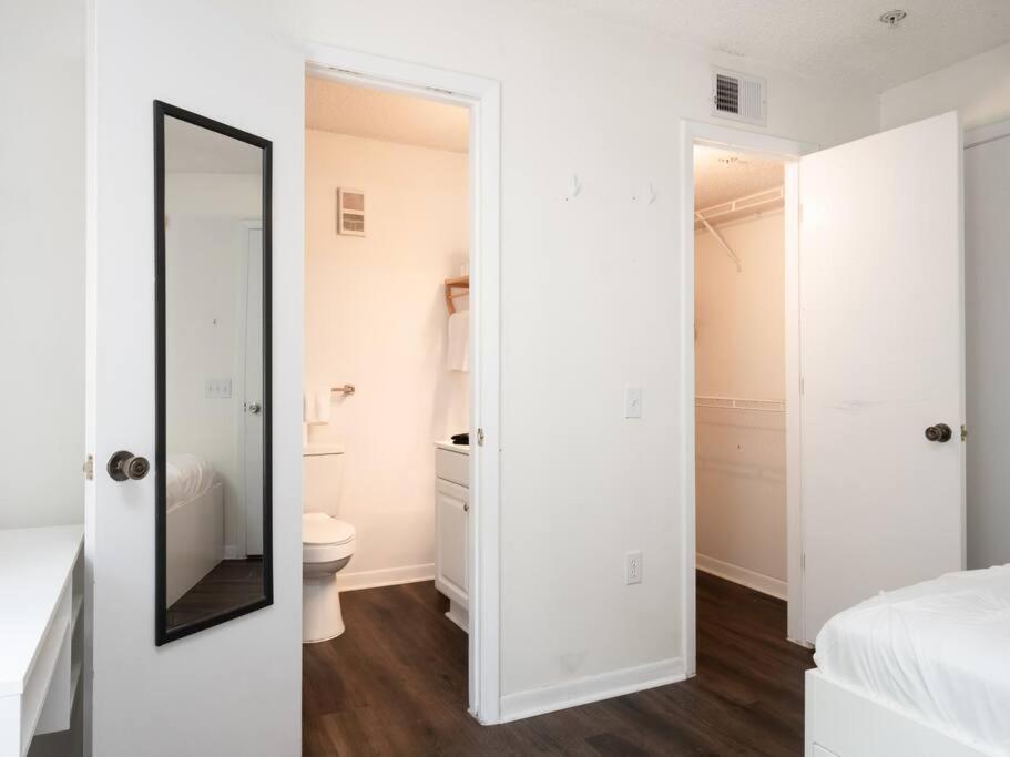 Spacious Condo Mins To Shands, University, & Downtown! Gainesville Ngoại thất bức ảnh